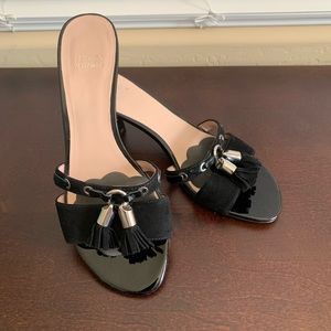 Stuart Weitzman slip on kitten heel sandal